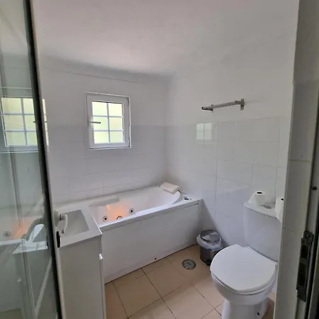 Casas E Glamping Quinta Da Saudade Holiday home Canha